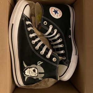 raiders converse shoes